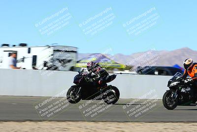 media/Jan-09-2022-SoCal Trackdays (Sun) [[2b1fec8404]]/Front Straight Speed Shots (1pm)/